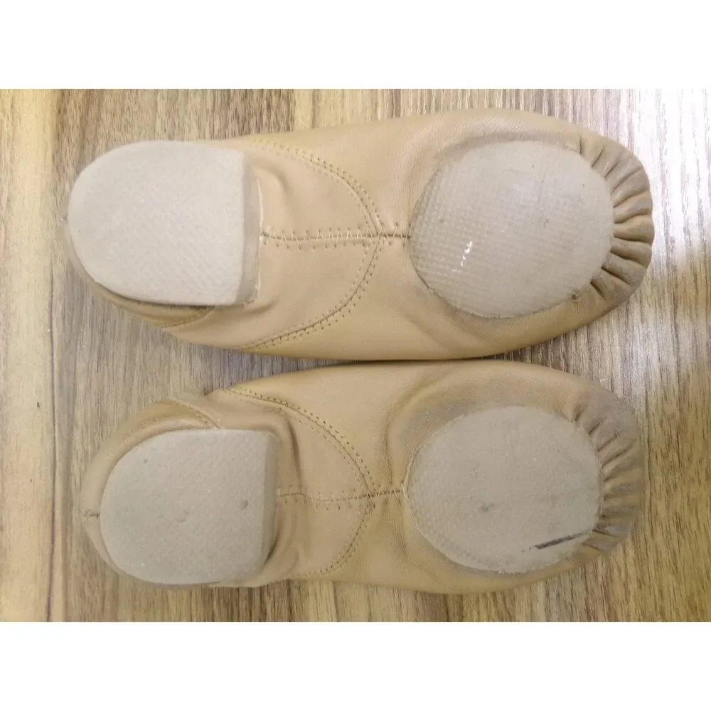 Pre-Owned Dance Jazz Shoes Revolution 656 Adult 5M Pull On Leather Split Sole